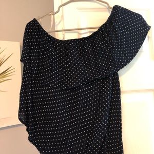 American Eagle One shoulder top